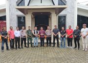 Wujud Toleransi, Sinergi Aparat dan Warga Amankan Ibadah Paskah di Tanjung Senang